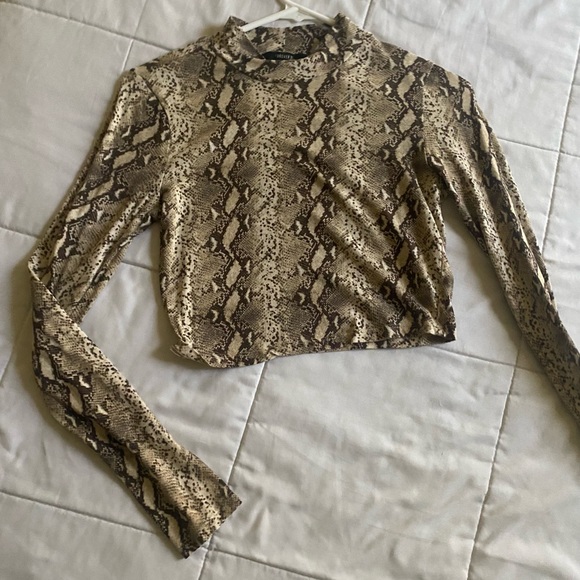 Snakeskin crop top - Picture 1 of 1